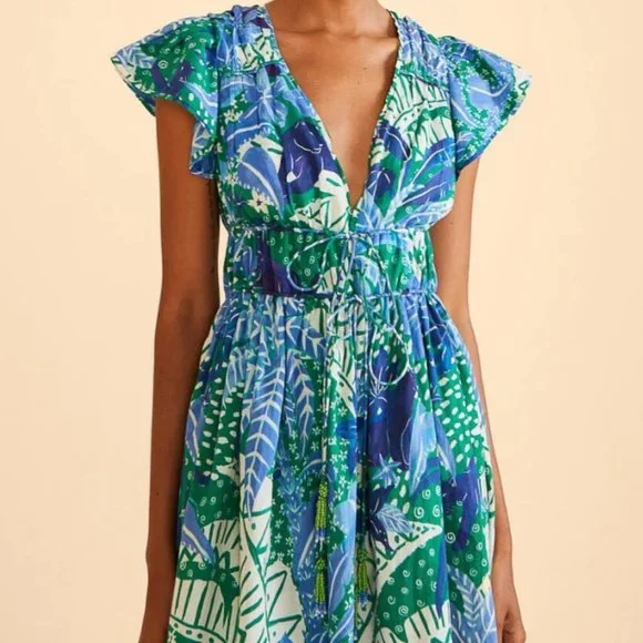 green emerald velvet dress Jungle Panther Midi Dress – The RiverLane main image 0